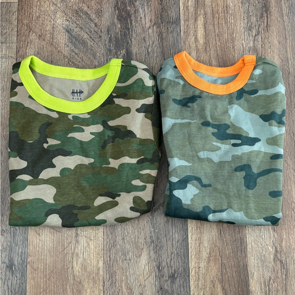NWOT GAP Kids Sleep Shirts 2-Pack with Neon Green/Orange Neckline